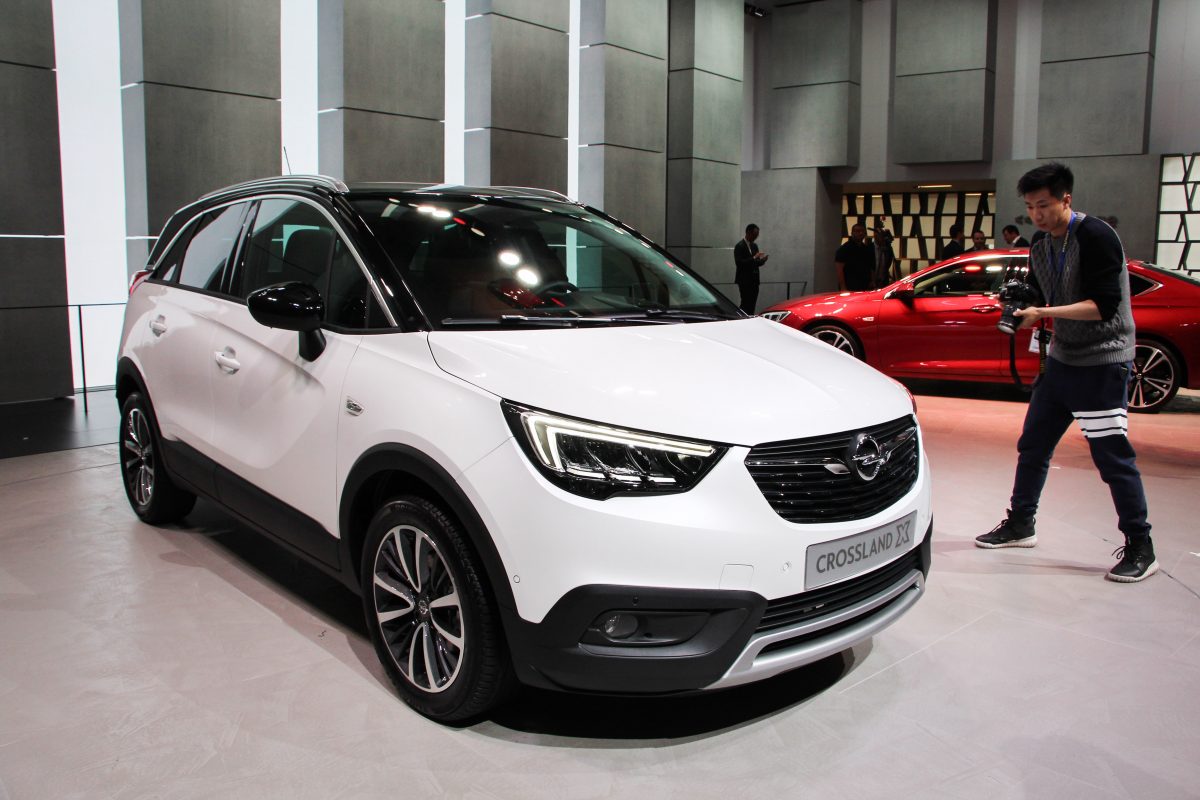 OPEL INSIGNIA