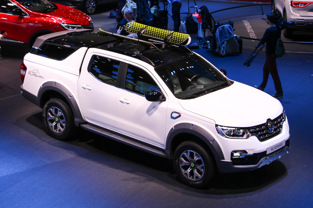 RENAULT