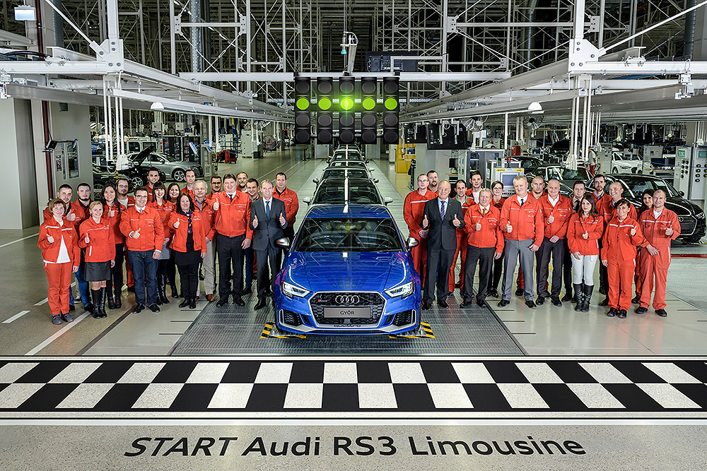 AUDI RS3