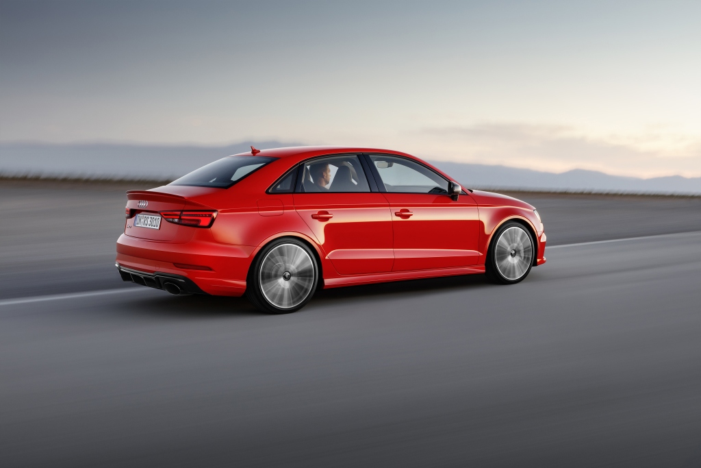 AUDI RS3
