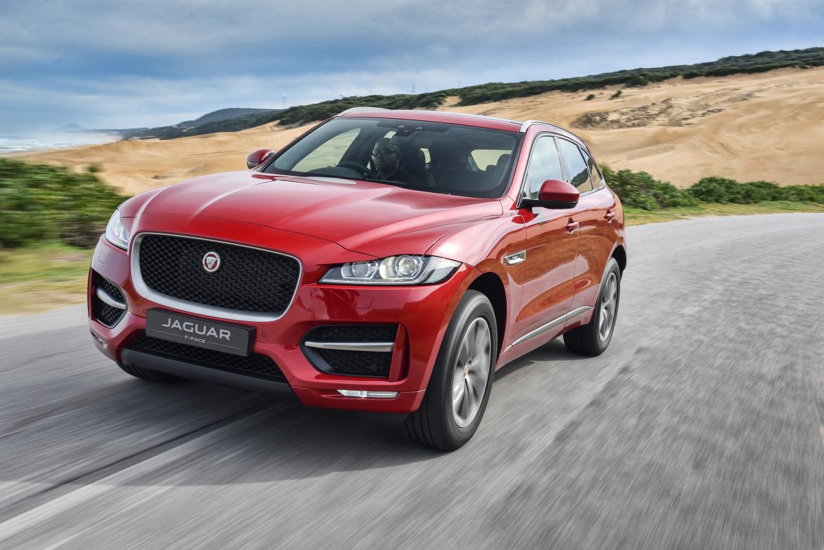 JAGUAR F-PACE