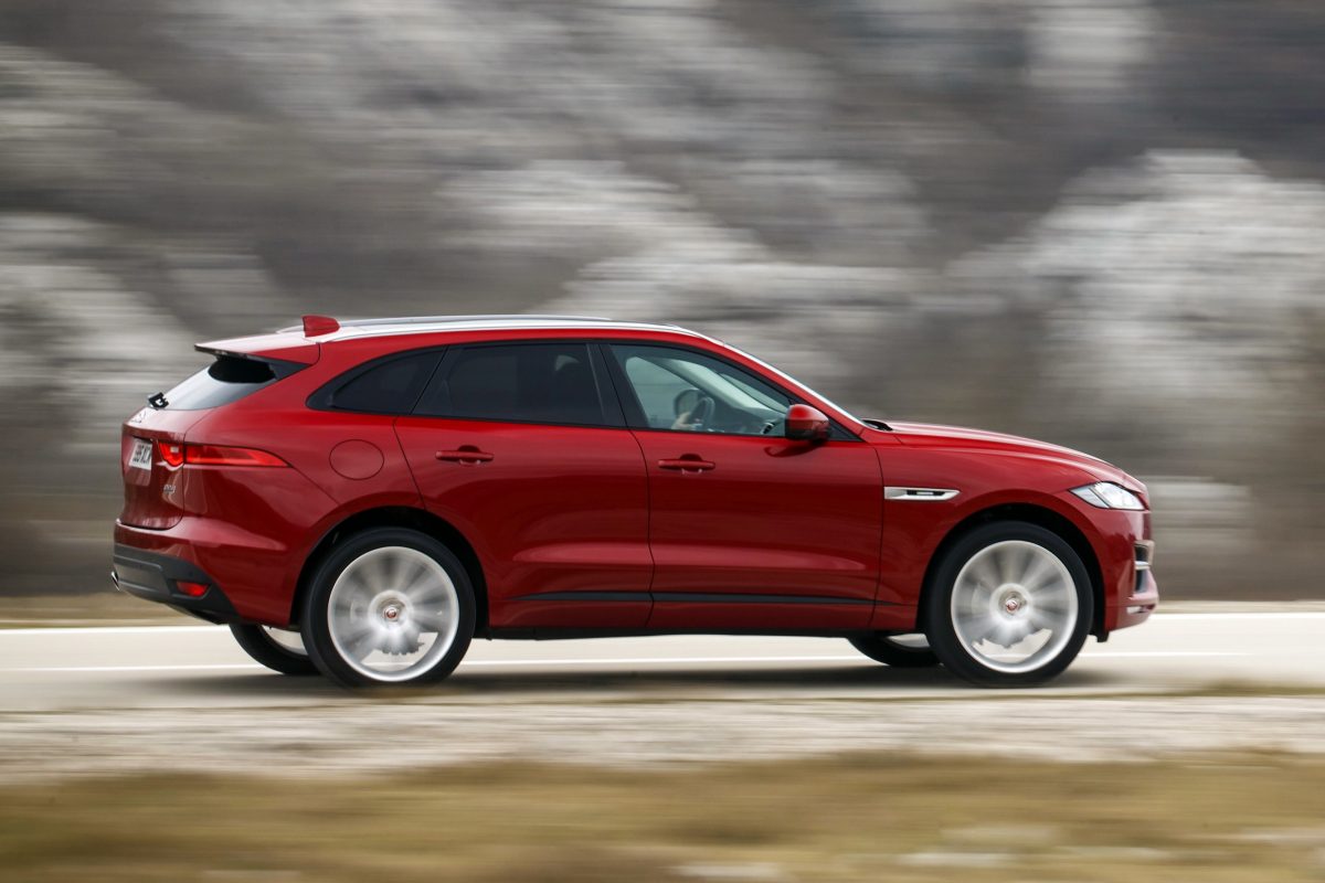 JAGUAR F-PACE