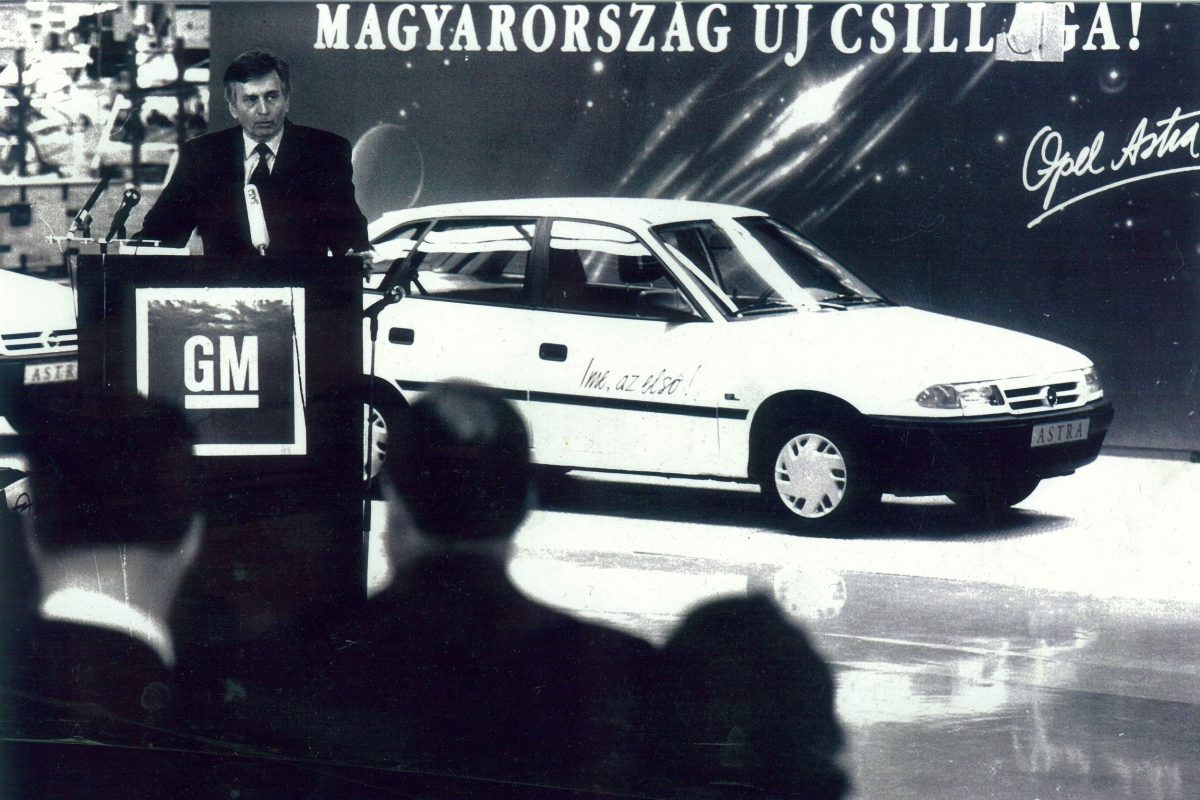 OPEL