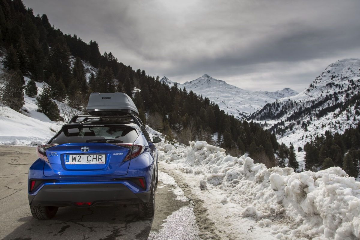 TOYOTA C-HR