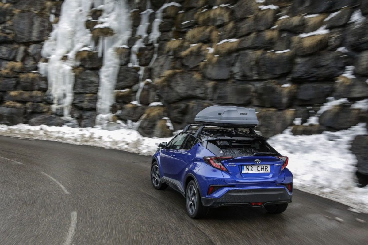 TOYOTA C-HR