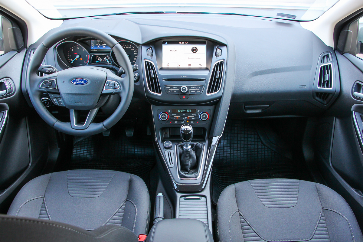 FORD FOCUS