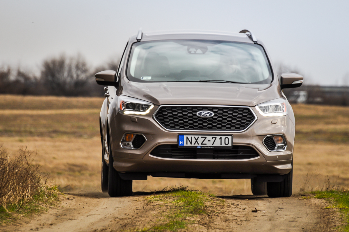 FORD KUGA