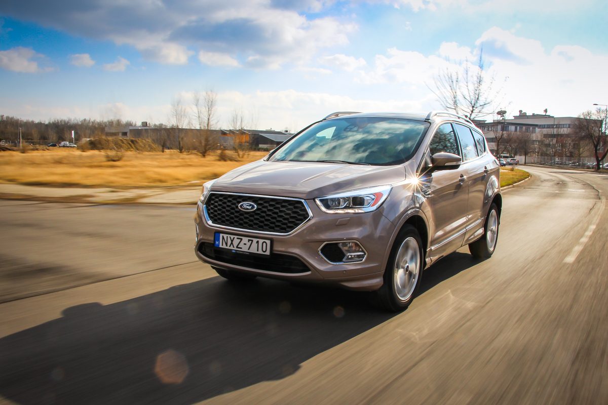 FORD KUGA
