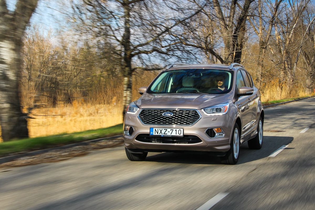 FORD KUGA