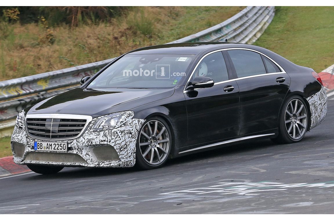 MERCEDES-BENZ S-OSZTÁLY
