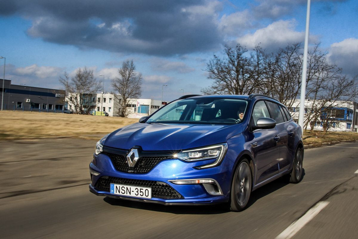 RENAULT MEGANE