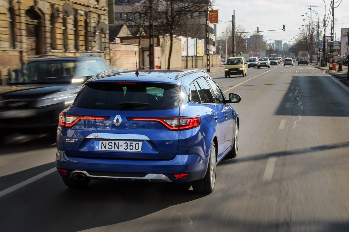 RENAULT MEGANE