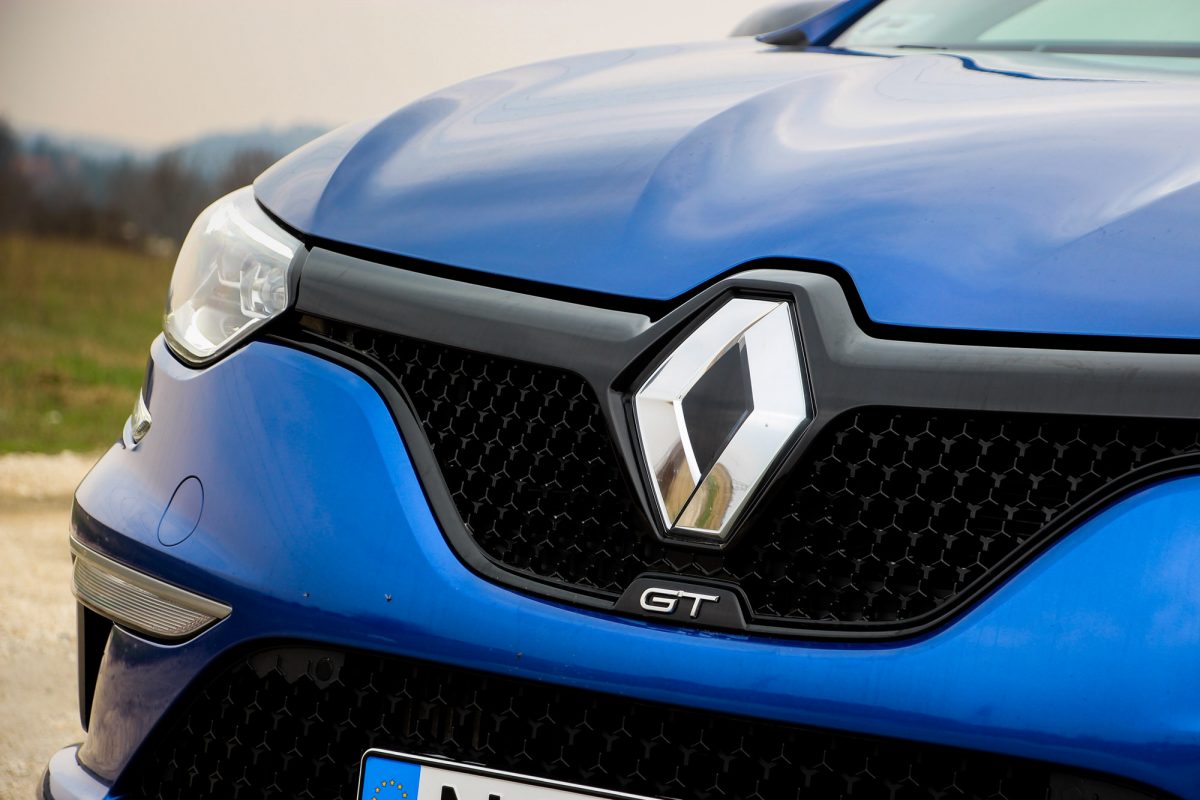 RENAULT MEGANE