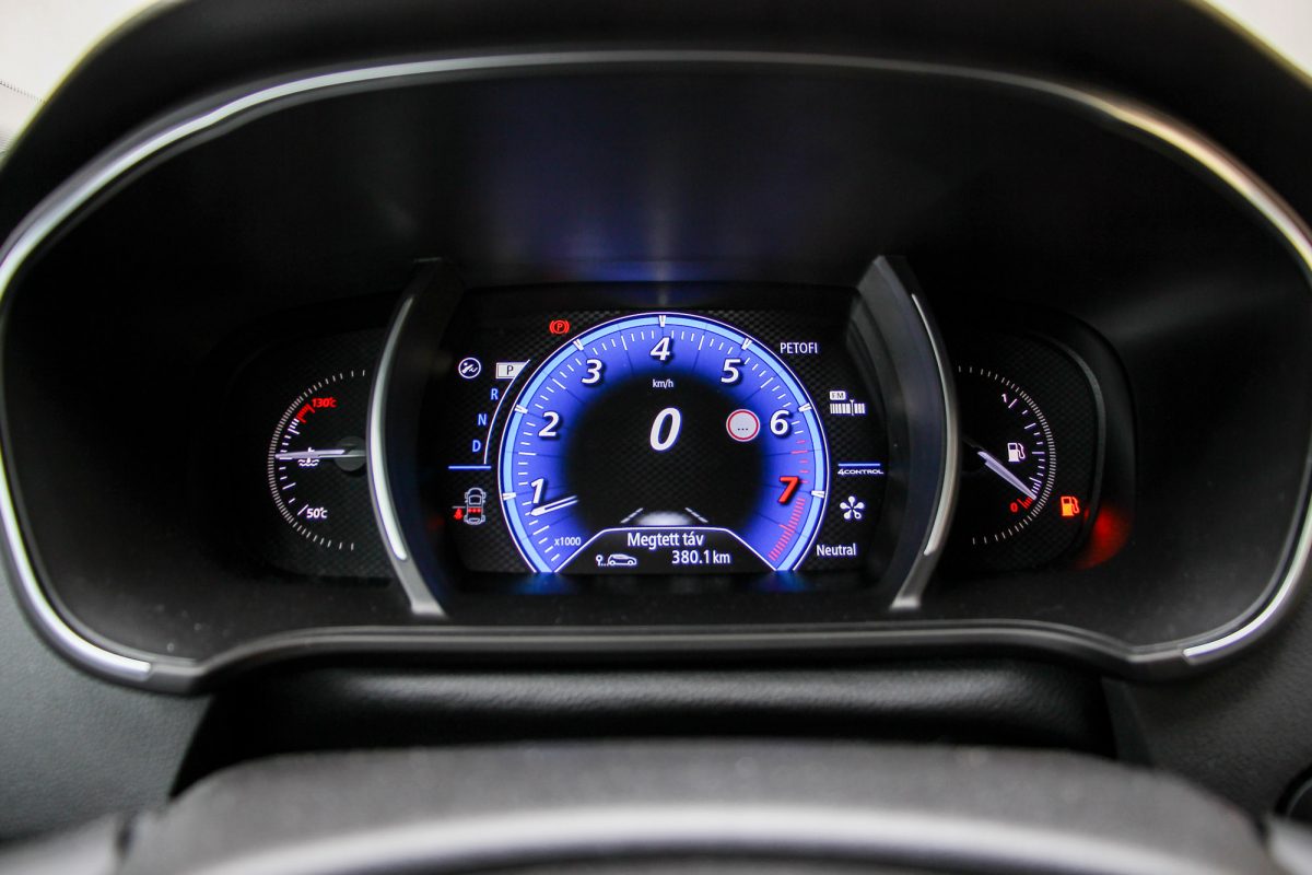 RENAULT MEGANE