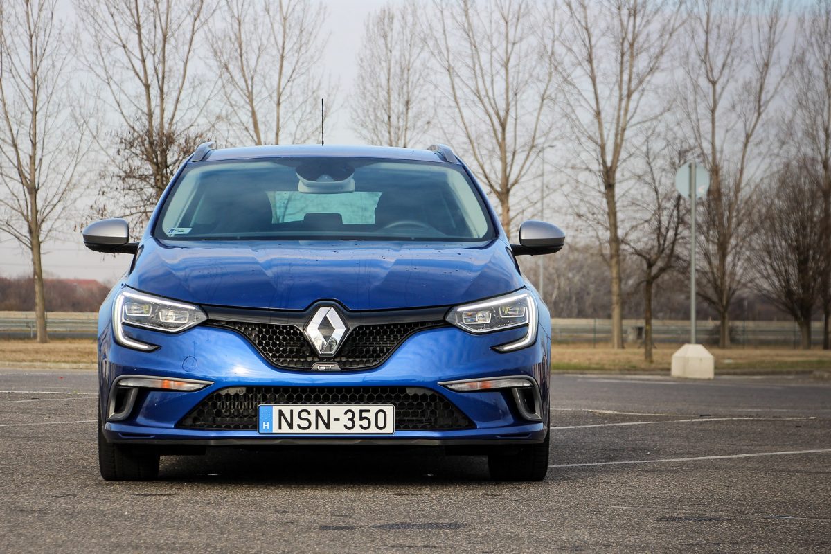 RENAULT MEGANE