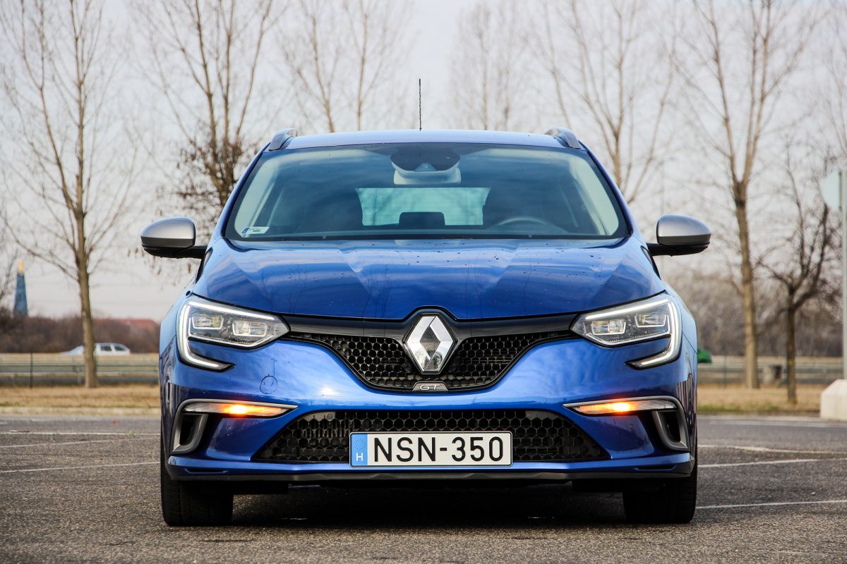 RENAULT MEGANE