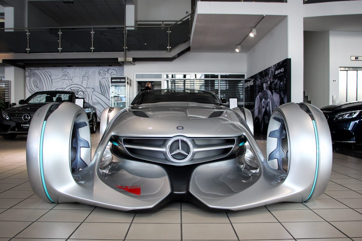 MERCEDES-BENZ