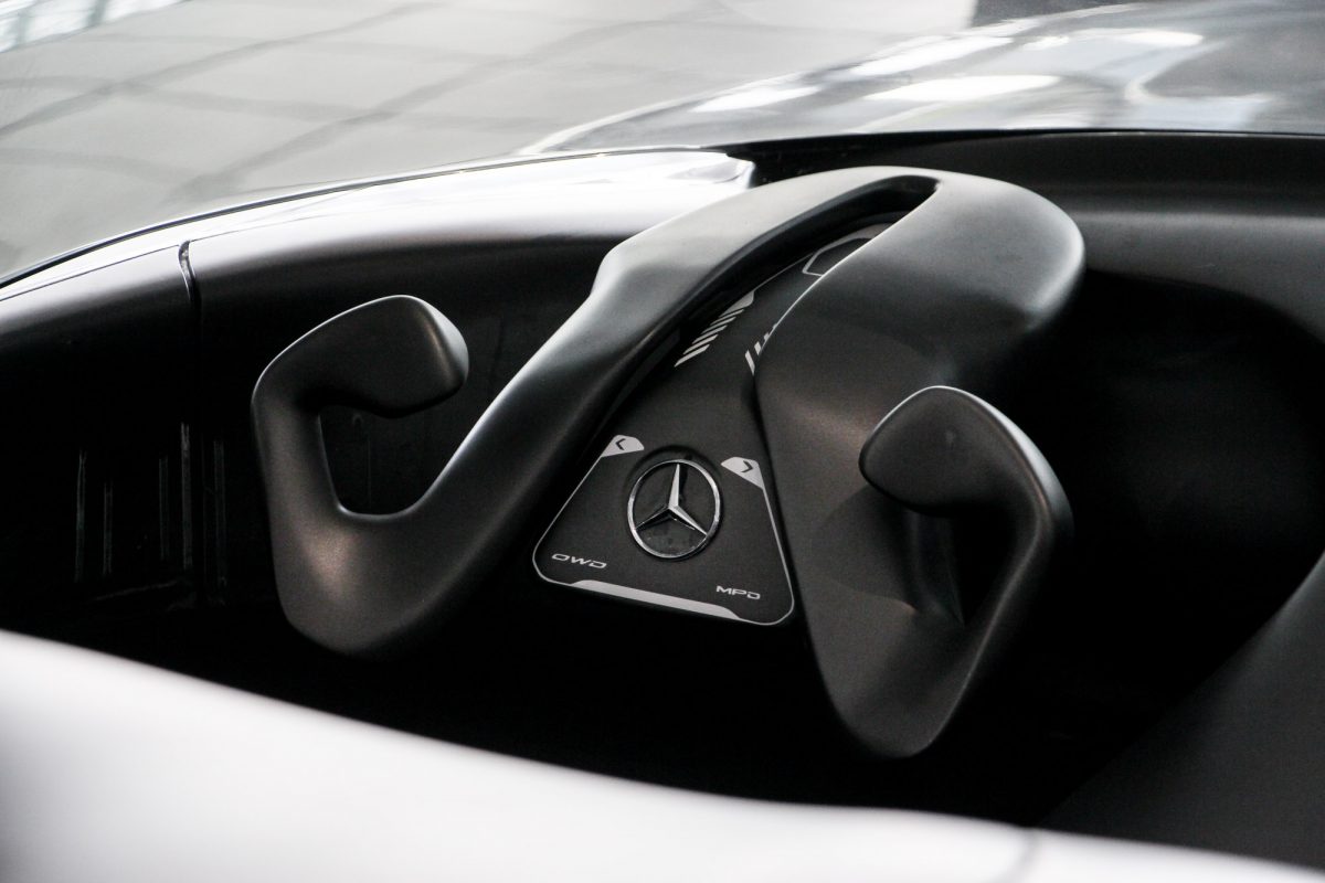 MERCEDES-BENZ