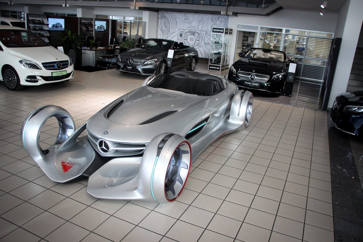 MERCEDES-BENZ
