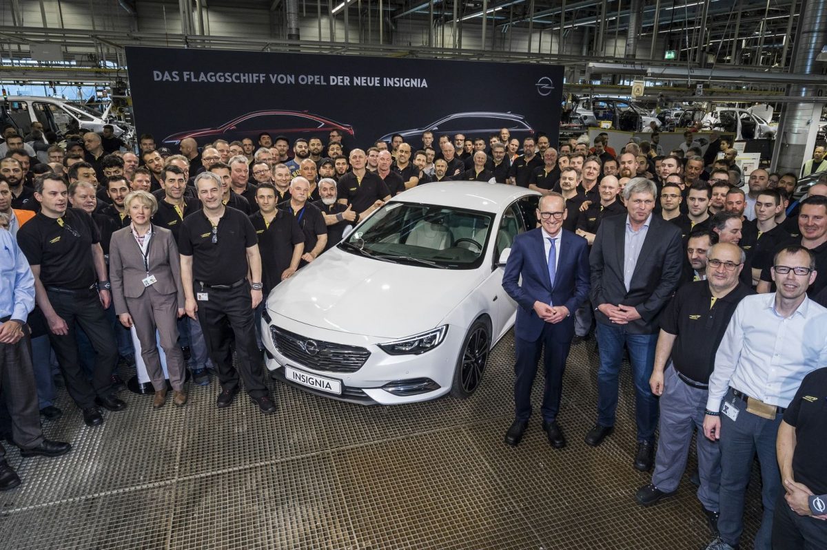 OPEL INSIGNIA