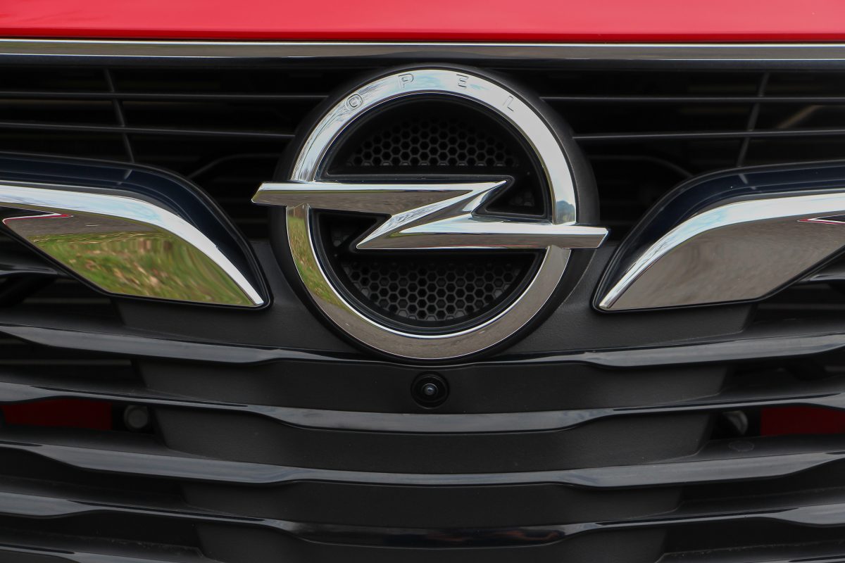 OPEL INSIGNIA