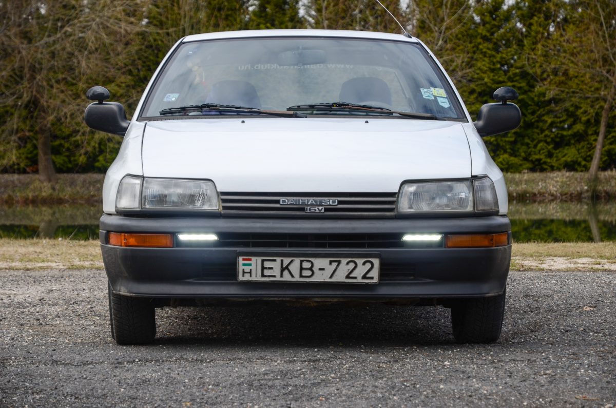 DAIHATSU CHARADE