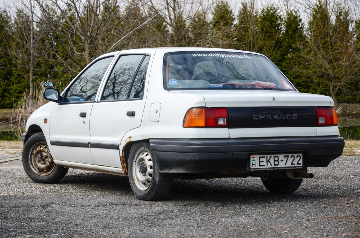 DAIHATSU CHARADE