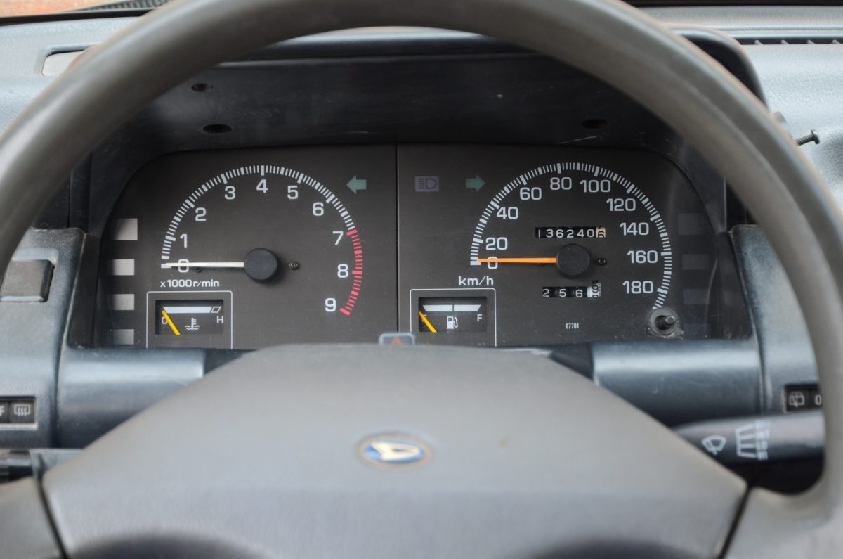 DAIHATSU CHARADE