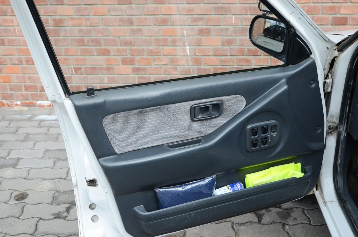 DAIHATSU CHARADE