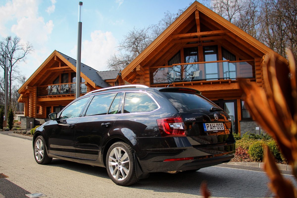 SKODA OCTAVIA