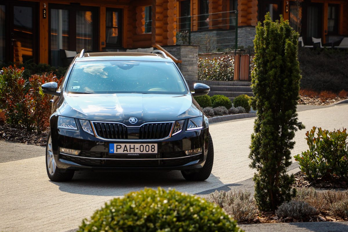 SKODA OCTAVIA