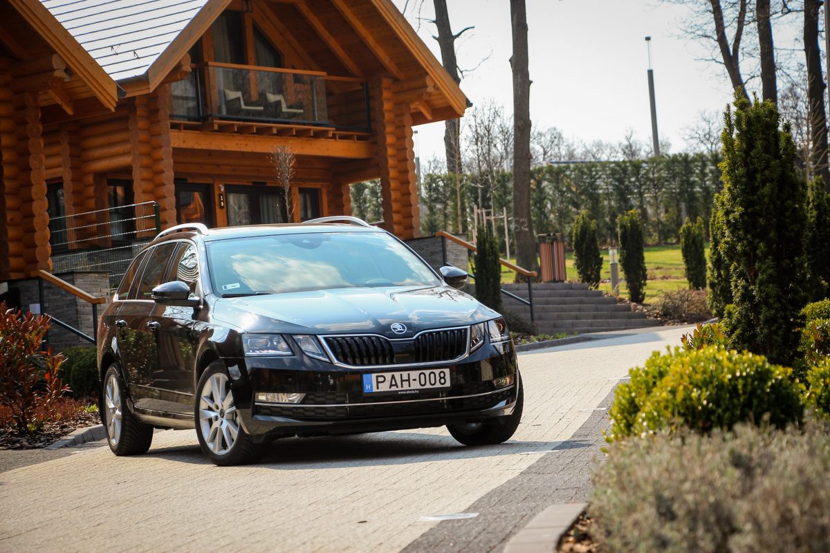 SKODA OCTAVIA