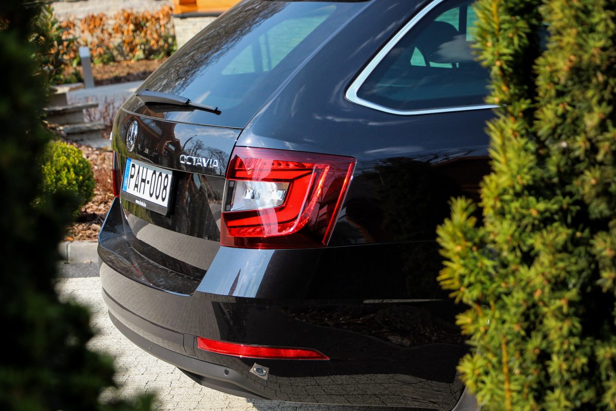 SKODA OCTAVIA