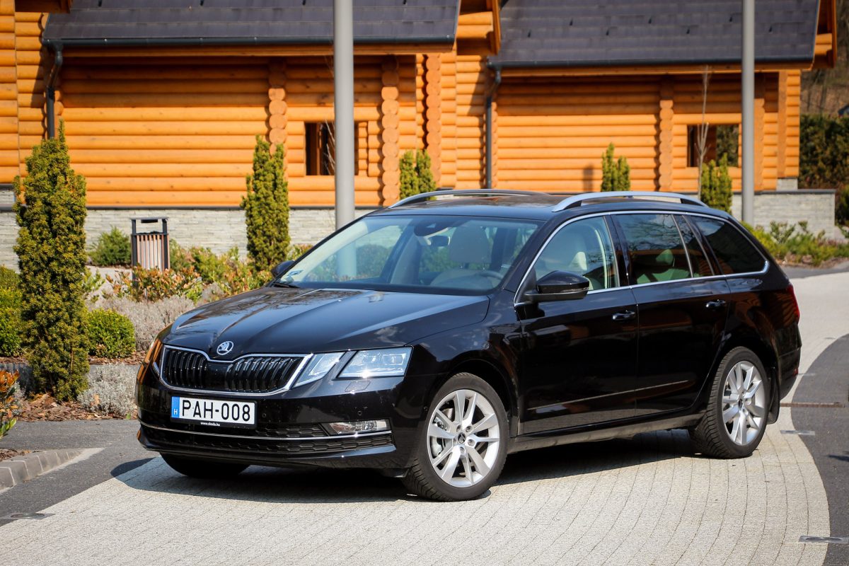 SKODA OCTAVIA