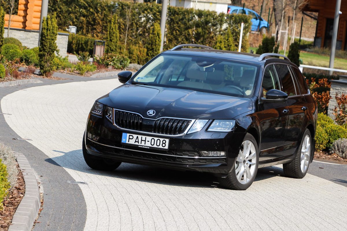 SKODA OCTAVIA