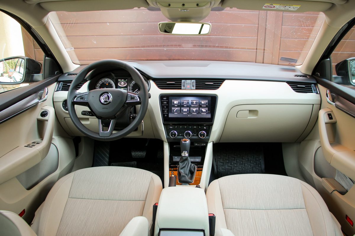 SKODA OCTAVIA