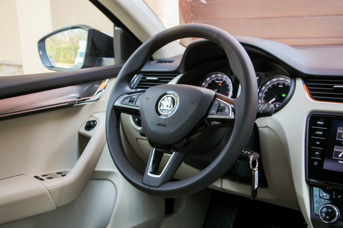 SKODA OCTAVIA