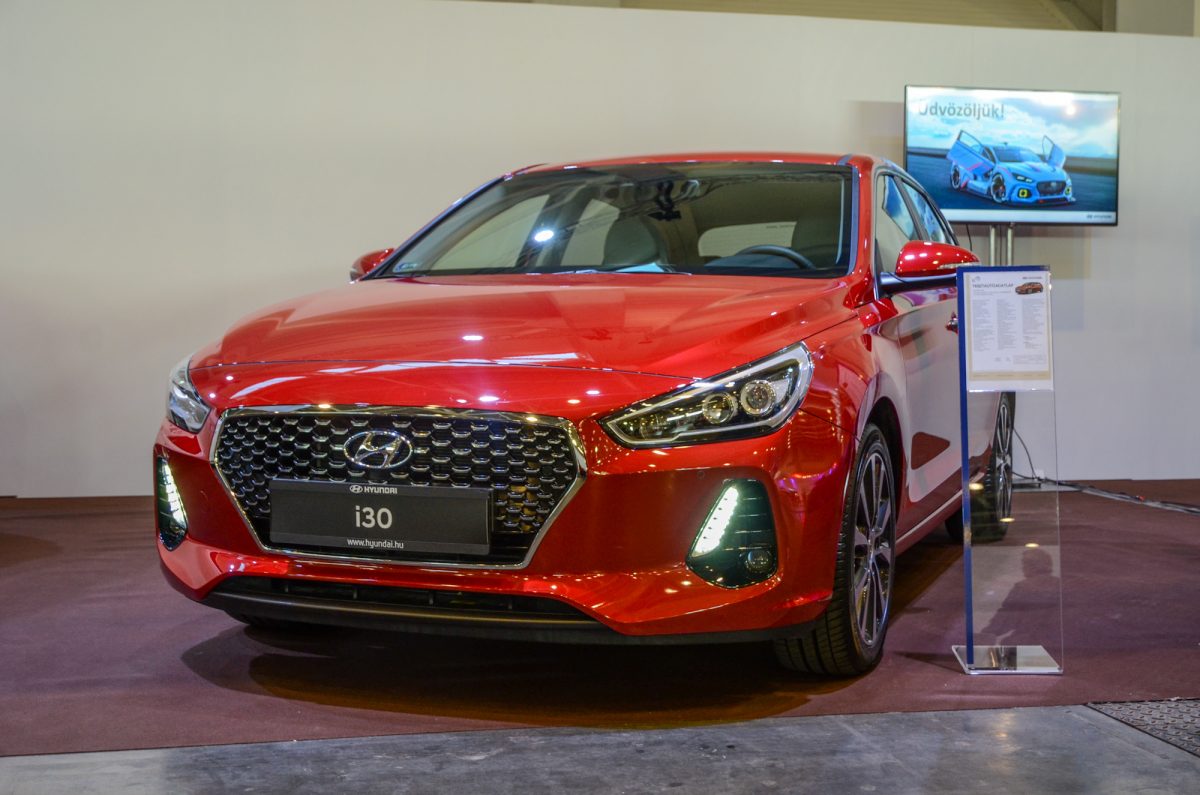 HYUNDAI I30