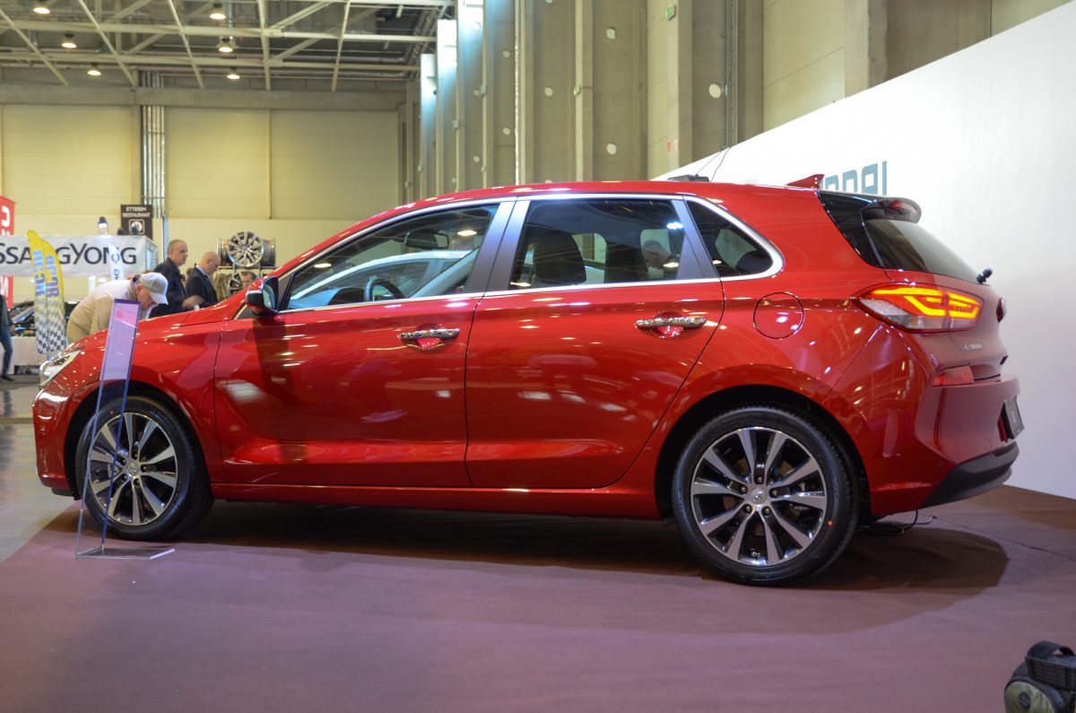 HYUNDAI I30