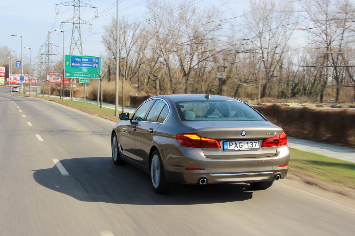 BMW 5-ÖS SOROZAT