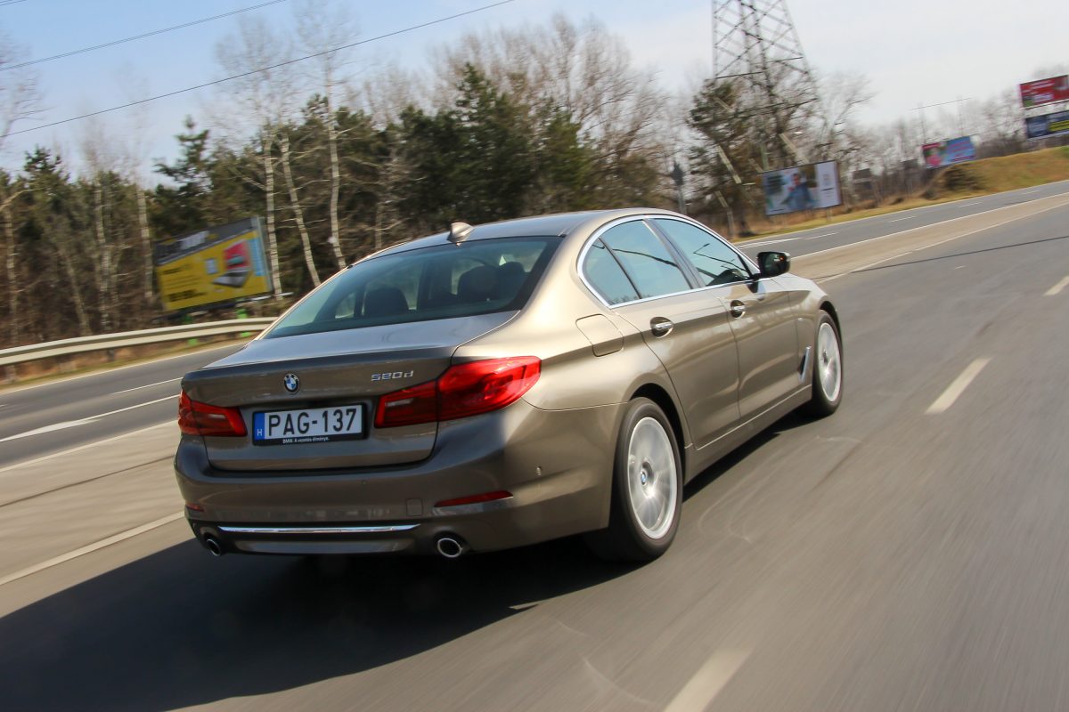 BMW 5-ÖS SOROZAT