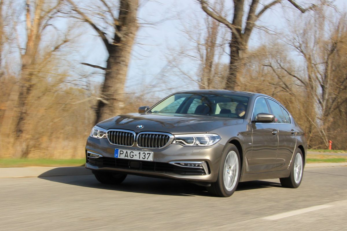 BMW 5-ÖS SOROZAT