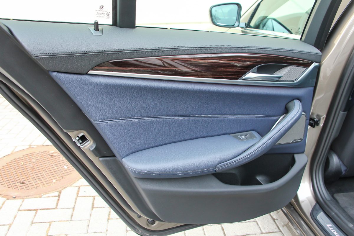 BMW 5-ÖS SOROZAT