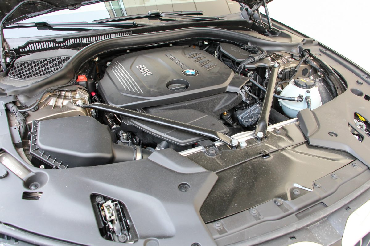BMW 5-ÖS SOROZAT