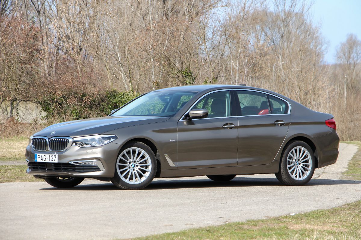 BMW 5-ÖS SOROZAT