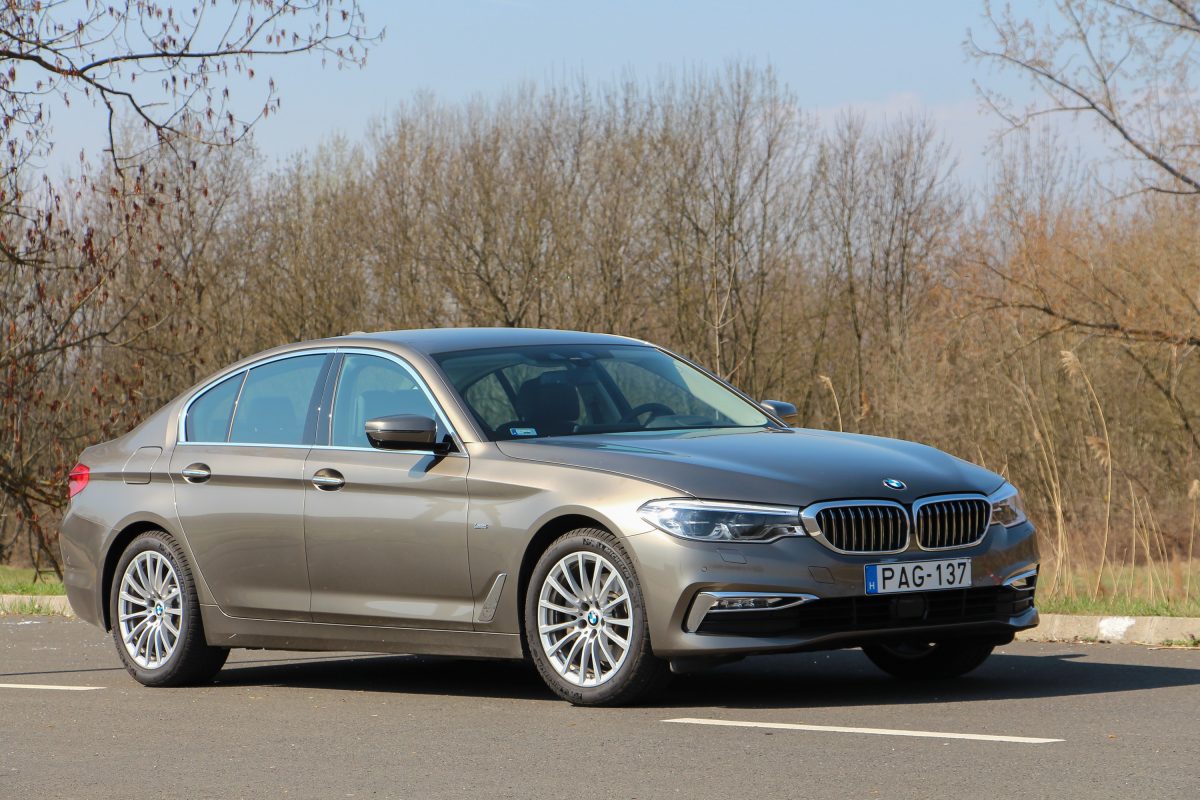 BMW 5-ÖS SOROZAT