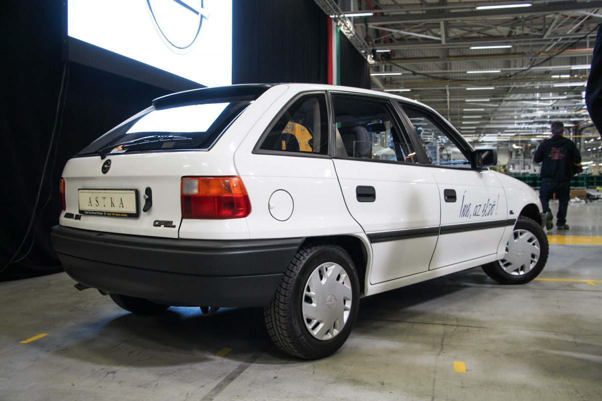 OPEL