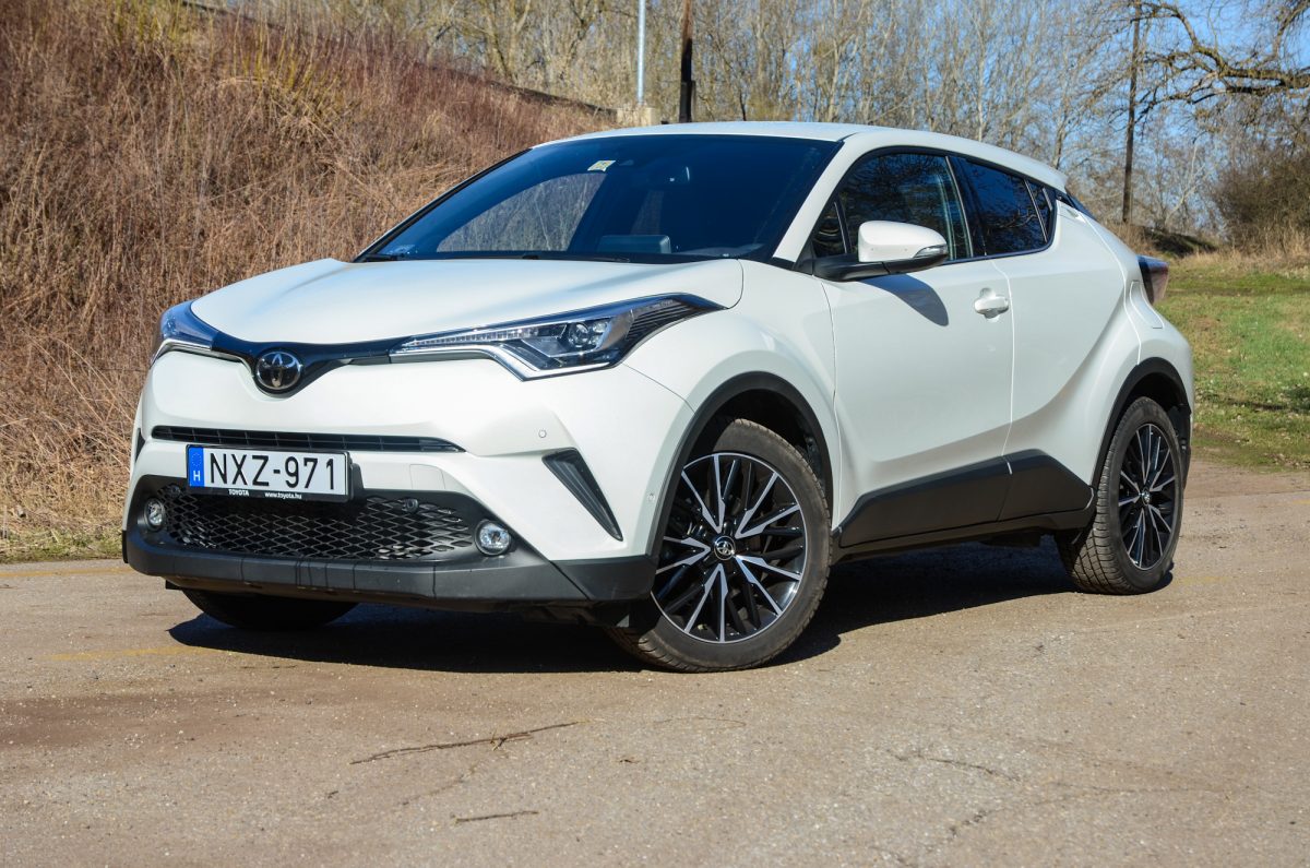 TOYOTA C-HR