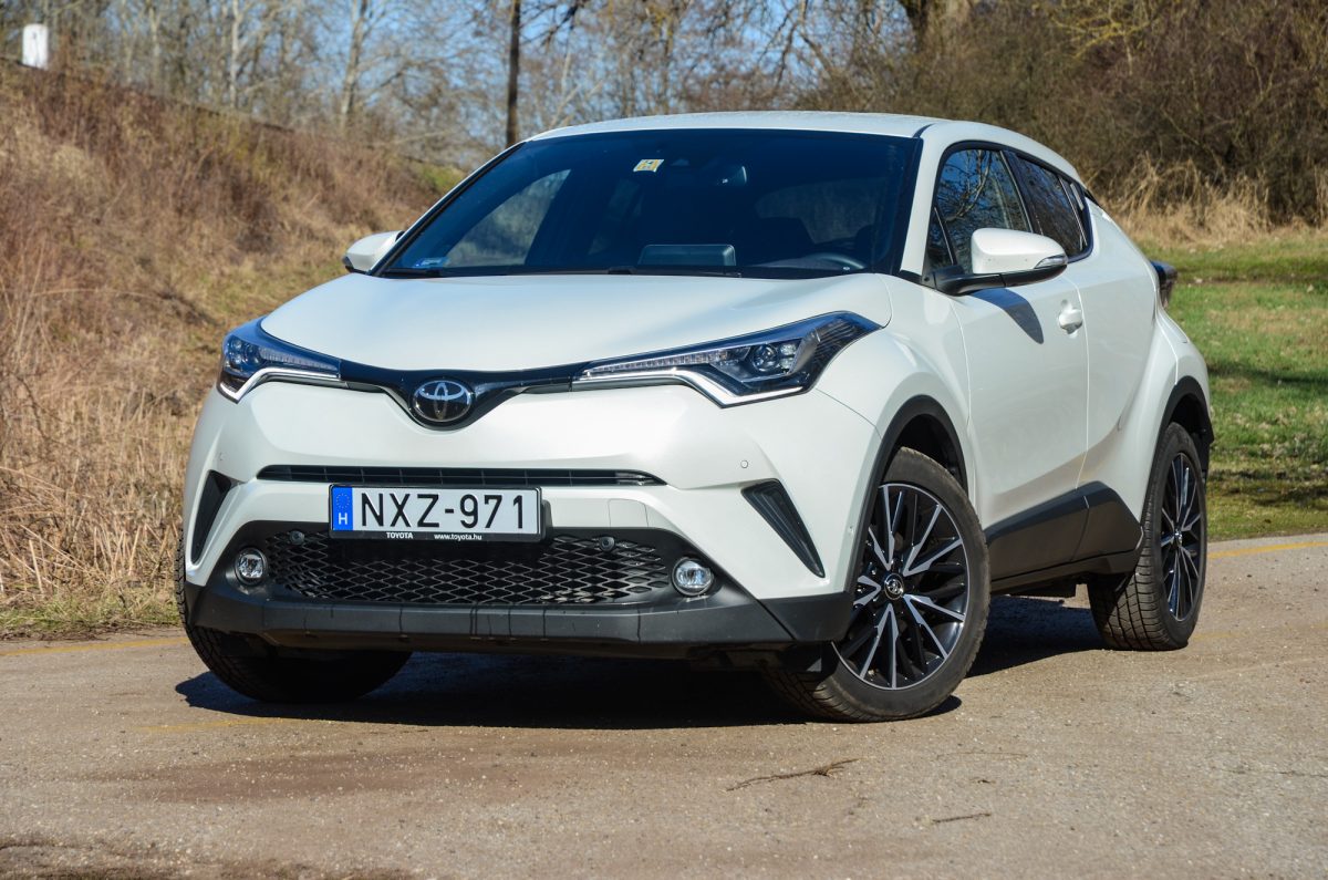 TOYOTA C-HR