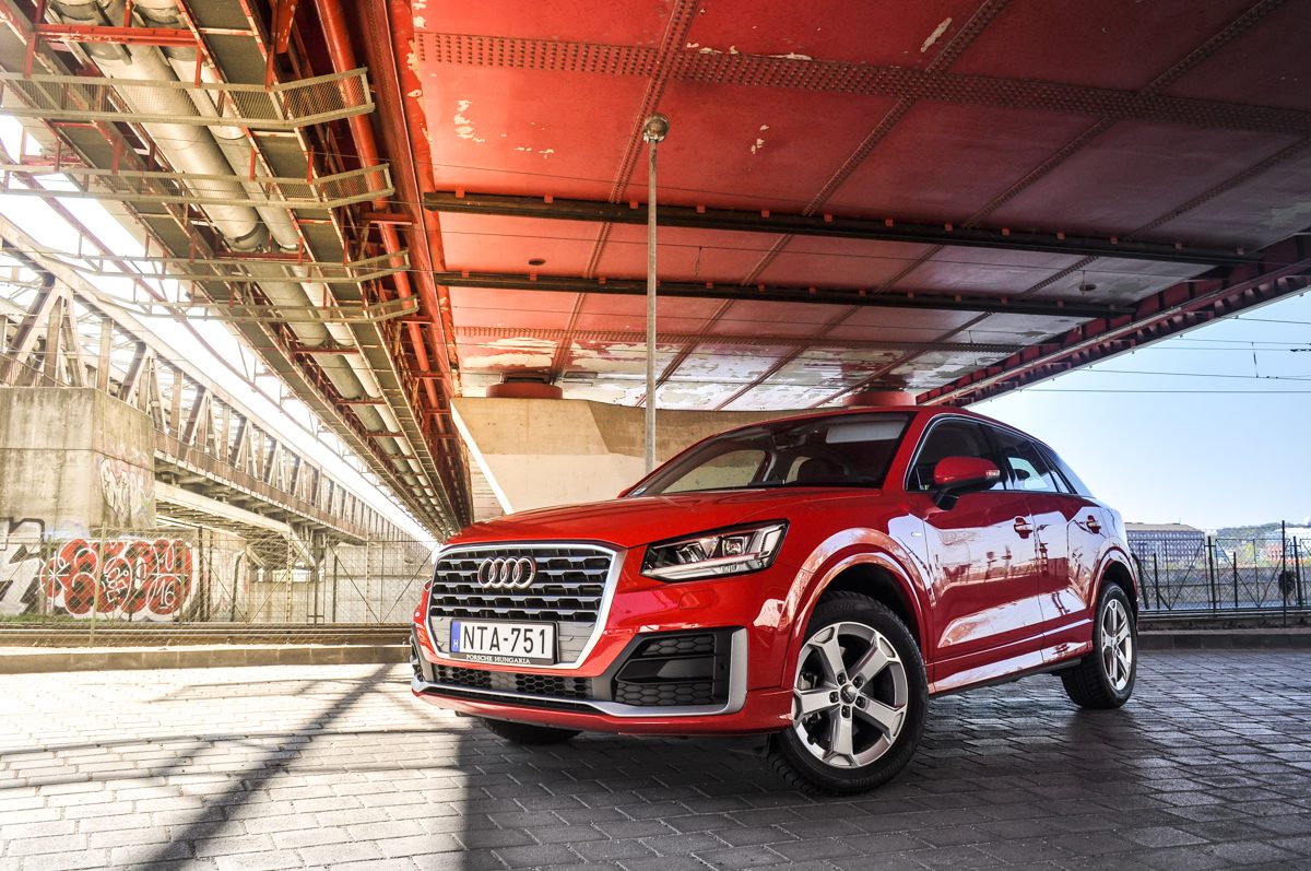 AUDI Q2